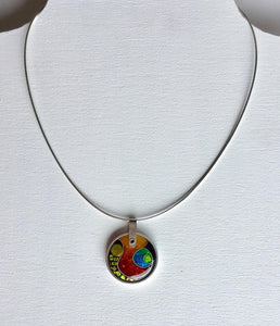 PENDENTIF EN ÉMAIL CLOISONNÉ